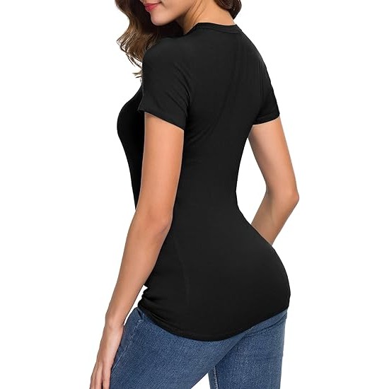 Urban CoCo Women's Crewneck Slim Fitted Short Sleeve T-Shirt Stretchy Bodycon Basic Tee Tops